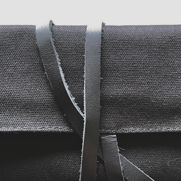 DY Discrete Jewelry Travel Organizer Envelope/Pouch/Wallet/Roll w/ Leather Strap - Picture 8 of 9